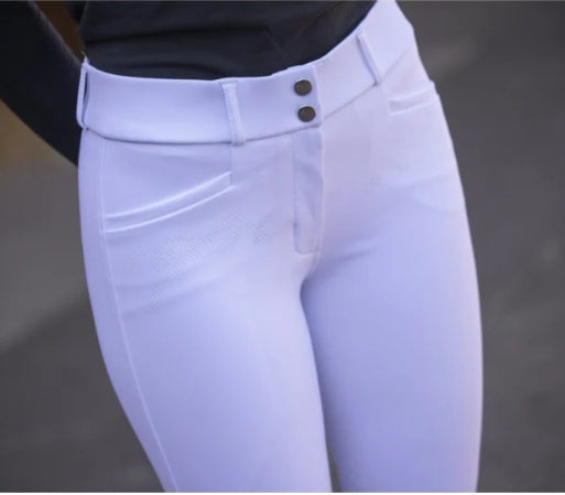 Penelope Majestic Breech